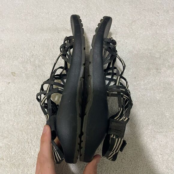 Chaco Womens Black Classic Sandals Size 9 Strappy Hiking Outdoors Waterproof - Picture 10 of 12